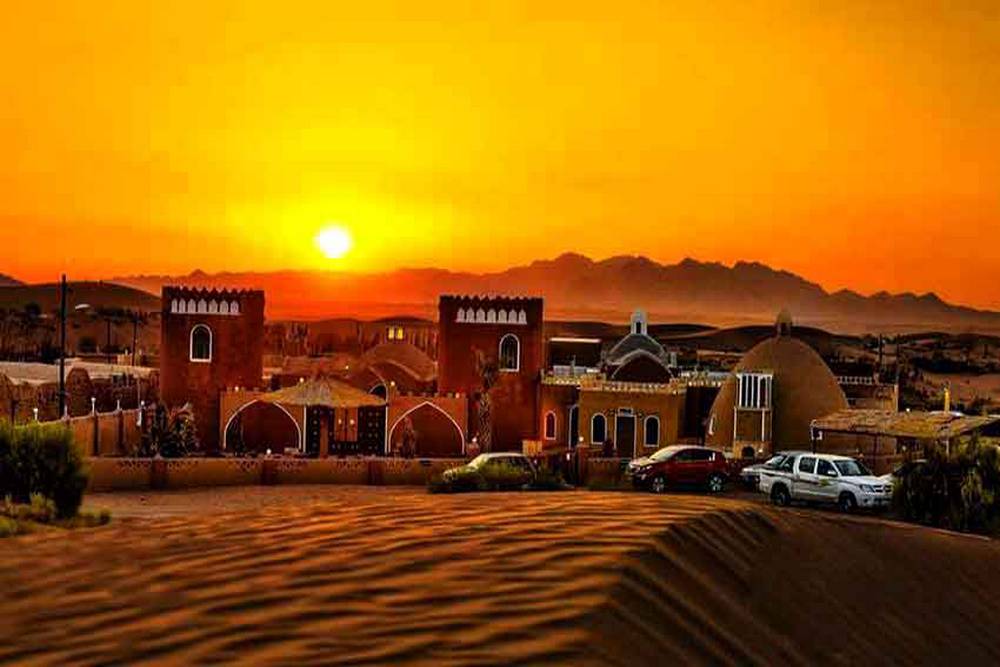 A traditional hotel in the heart of the desert